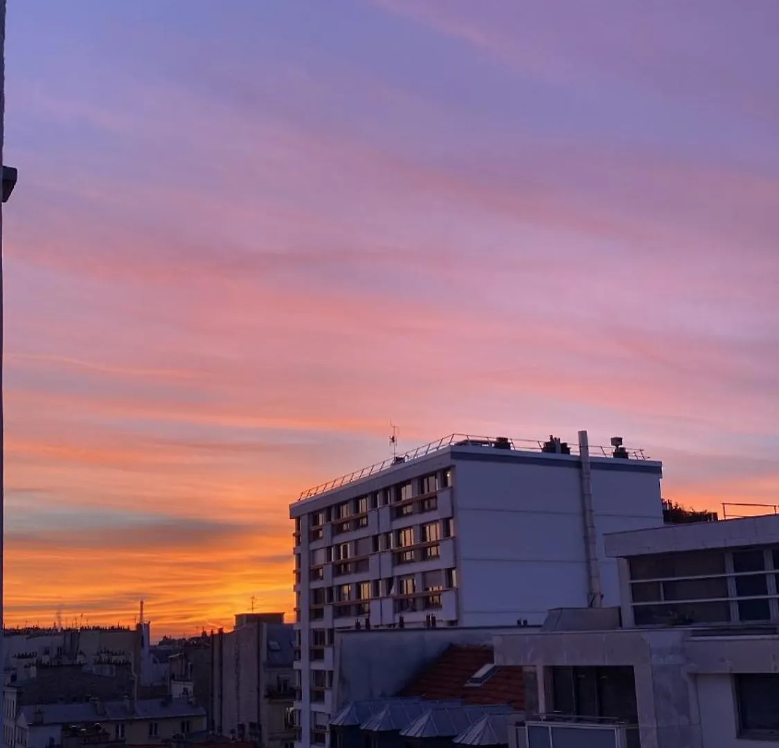 Apartment Studio Parisien