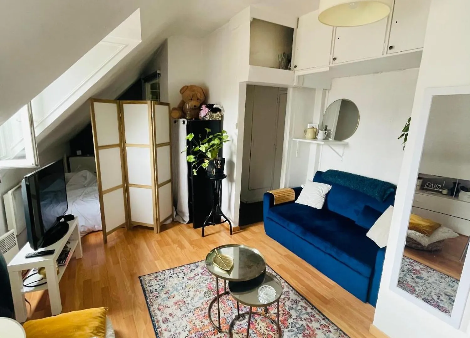 Studio Parisien